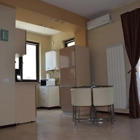 公寓 Apartament Kim 那沃达利