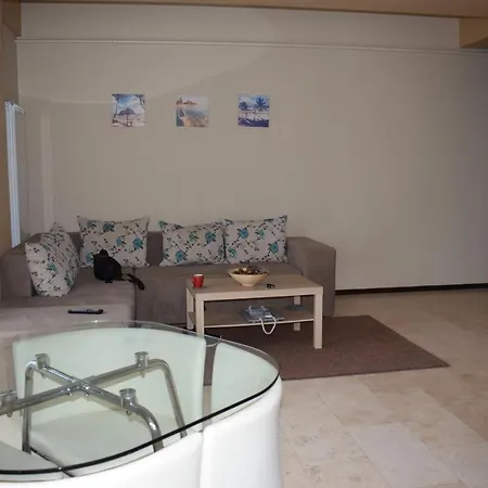公寓 Apartament Kim 那沃达利