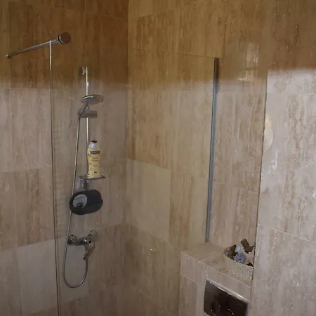 公寓 Apartament Kim 那沃达利