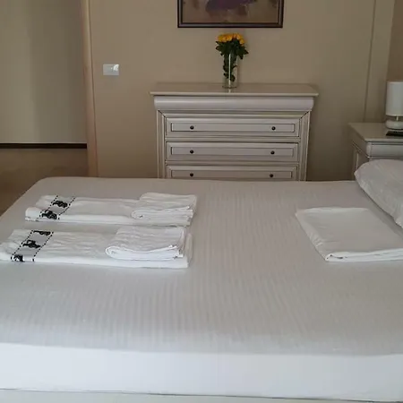 公寓 Apartament Kim 那沃达利